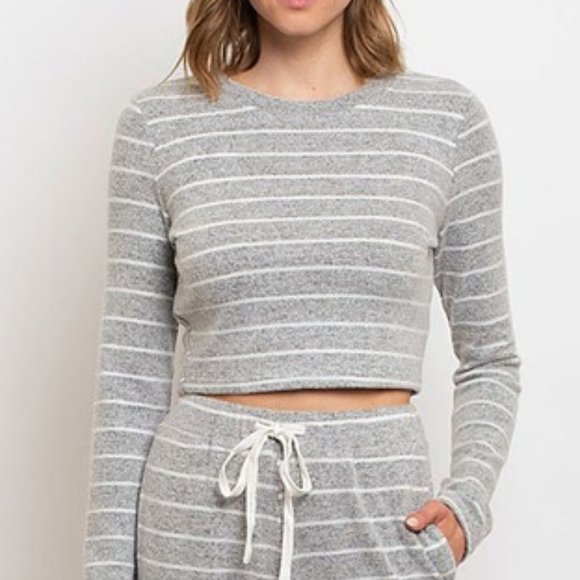 GRAY STRIPED LOUNGE SET - Picture 2 of 4